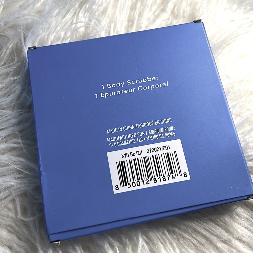 Kayo Limited Edition Body Scrubber - Picture 4 of 10
